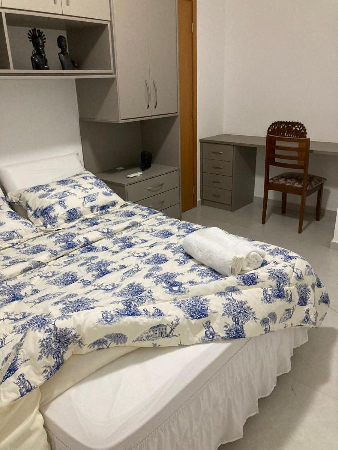 Flat Flora Apartment ปรายากรันเด ภายนอก รูปภาพ