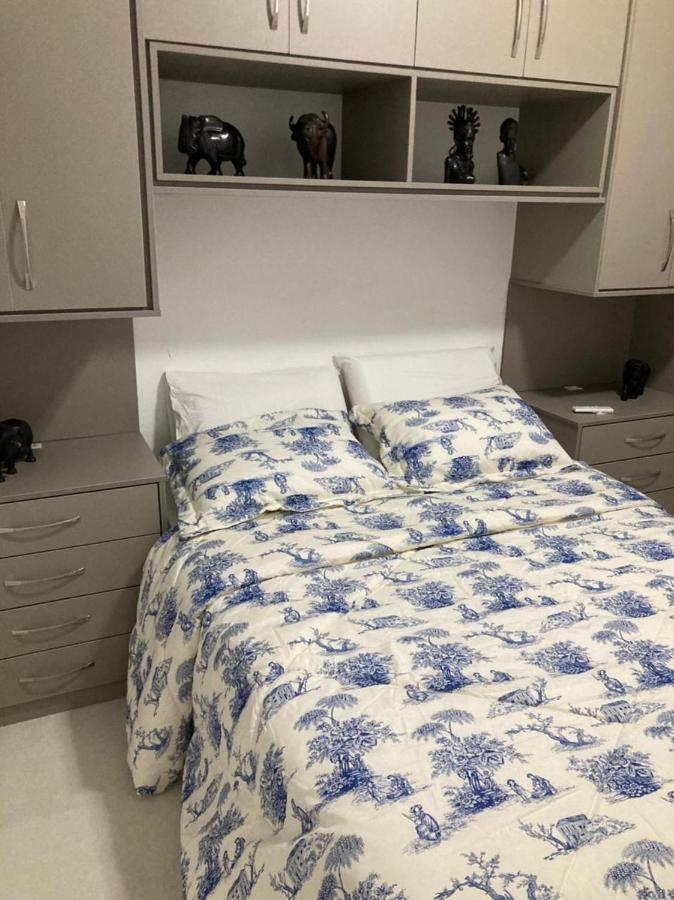 Flat Flora Apartment ปรายากรันเด ภายนอก รูปภาพ